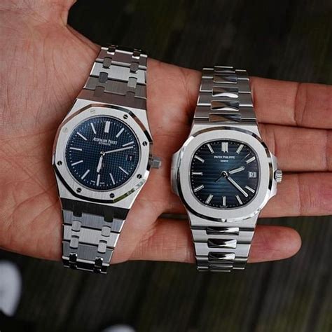 nautilus audemars piguet|royal oak vs nautilus.